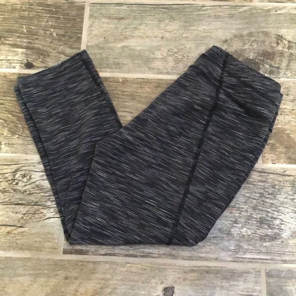 Lucy athletic capris